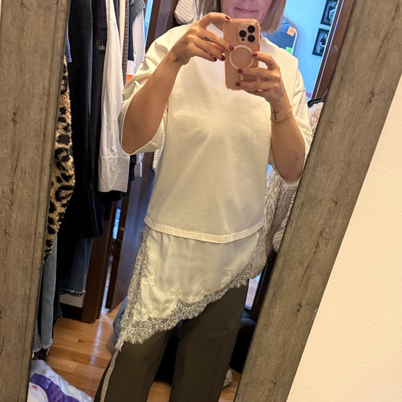 Zara - Picture 1 of 4